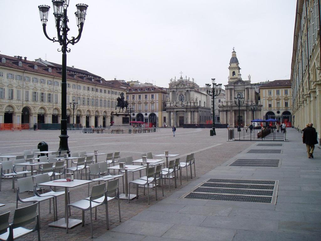 Torino Centro Apartment Luaran gambar